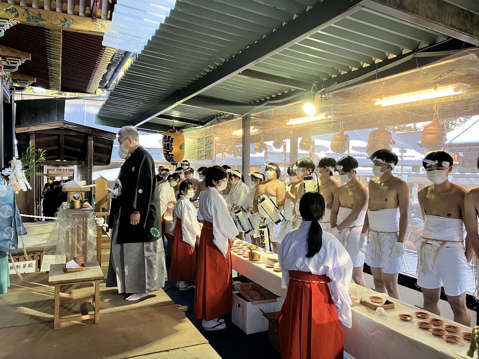 大崎八幡宮本殿にて祈祷